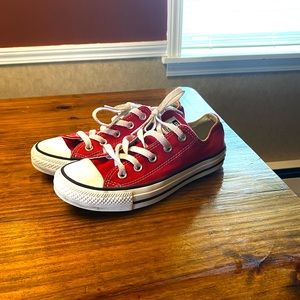 Red Converse Lowtop